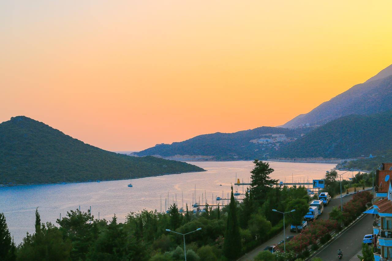 Hediye Hanim Suit&Apart Aparthotel Kas Bagian luar foto